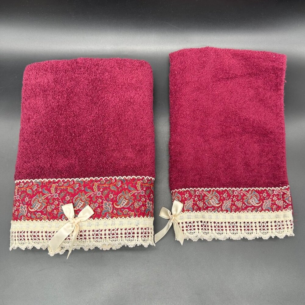 Vintage Burgundy Bath Hand Towel Set Paisley Lace Bow Trim Maroon Red Dundee USA - Picture 3 of 9